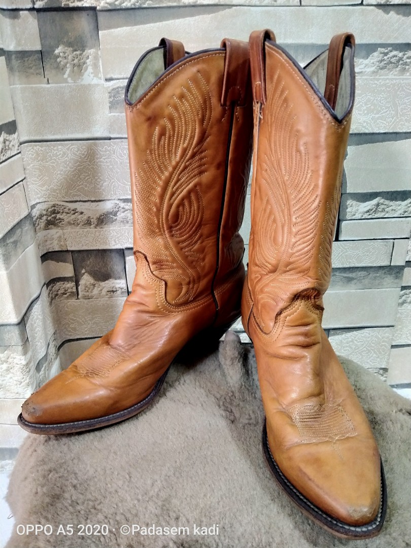 Cowboy boots, Men's Fashion, Footwear 