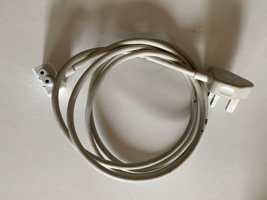 Macbook Power Socket (Category: Electrical, Adaptors & Sockets) located in Singapore. Submitted by boldwind.0d81ca (Listing ID 267865657, Image 1). Description: What you see is what you get. Original Apple product from a 2012 Macbook Air.