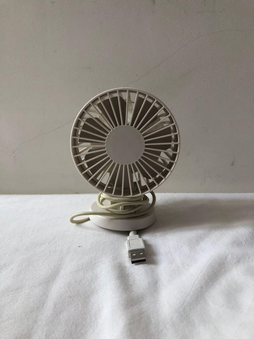 Muji USB Table Fan, Furniture & Home Living, Lighting & Fans, Fans on