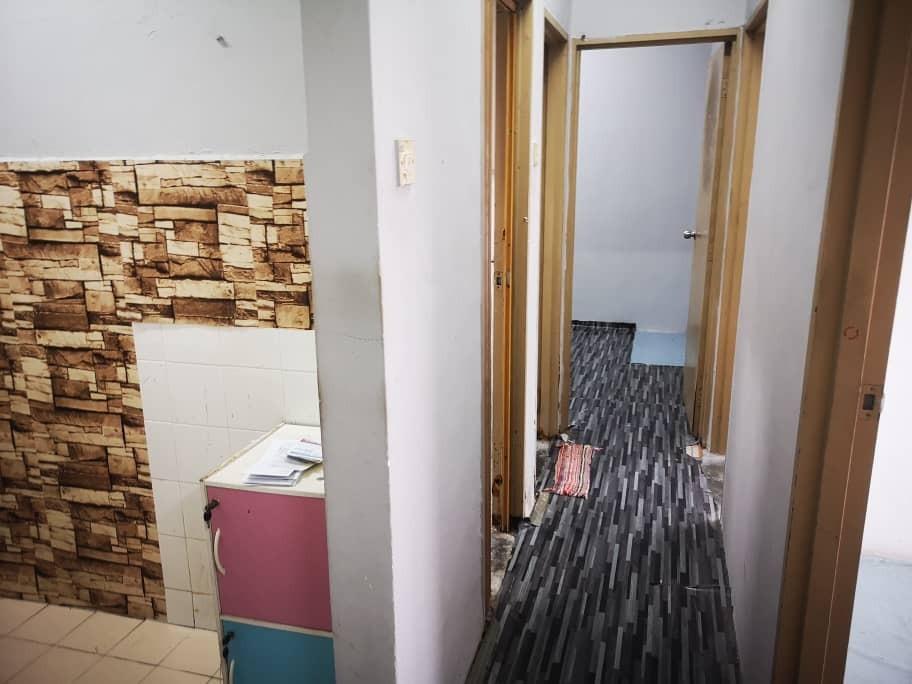 Murah Tingkat 1 Pangsapuri Melur Puchong Property For Sale On Carousell