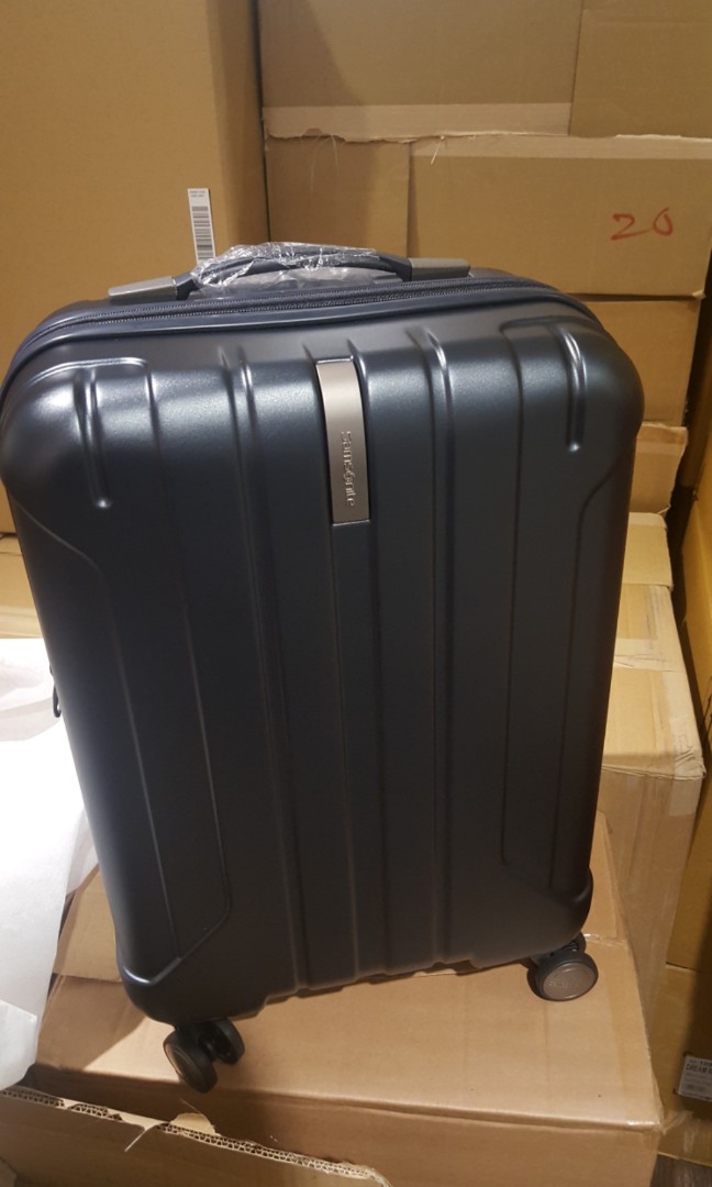 samsonite nair
