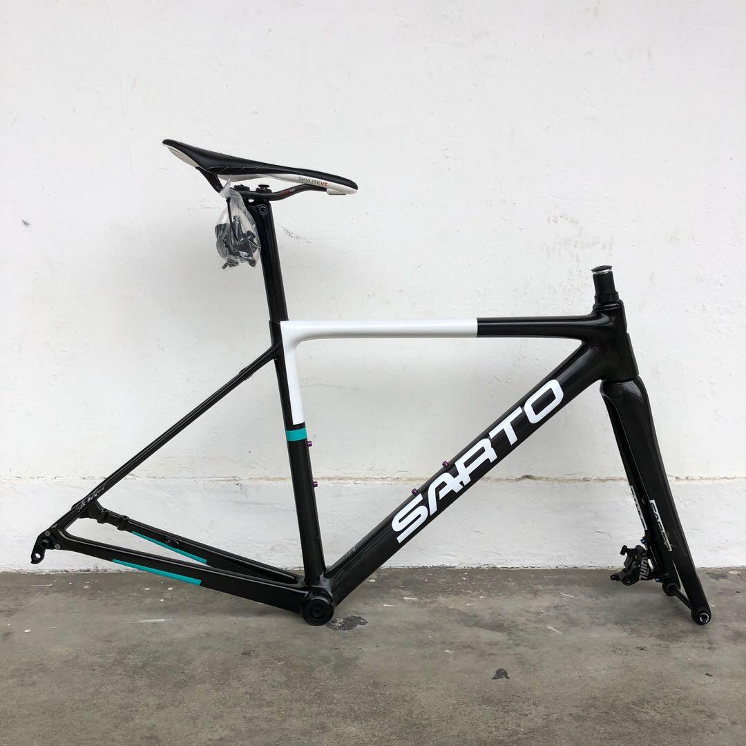 Sarto Seta Carbon Frameset XS 44cm by 50cm, Sports Equipment, Bicycles