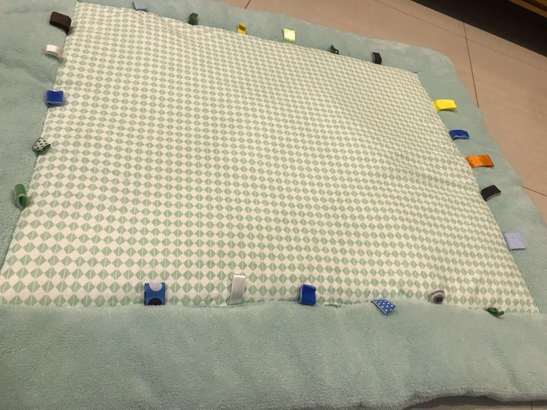 Snoozebaby playmat top