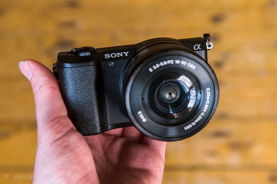 Sony A5100 Mirrorless Camera, Photography, Cameras on Carousell