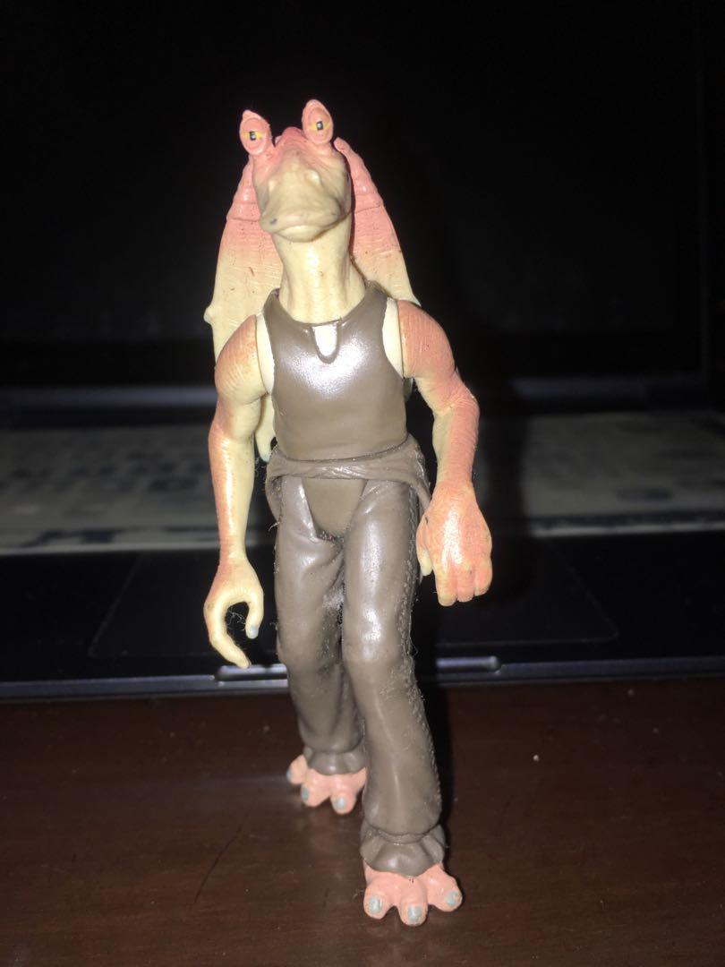 STAR WARS JAR JAR BINKS (Category: Figurines & Statues) located in Makati City. Submitted by tudortiger2000 (Listing ID 268010339, Image 1). Description: Star Wars The Phantom Menace 3.75 ", 1:18 scale Toy is mint no issues 5 POA Please message me here at Carousell or text me at 0916-6571801 for any questions. Thank you and happy Carouselling! .