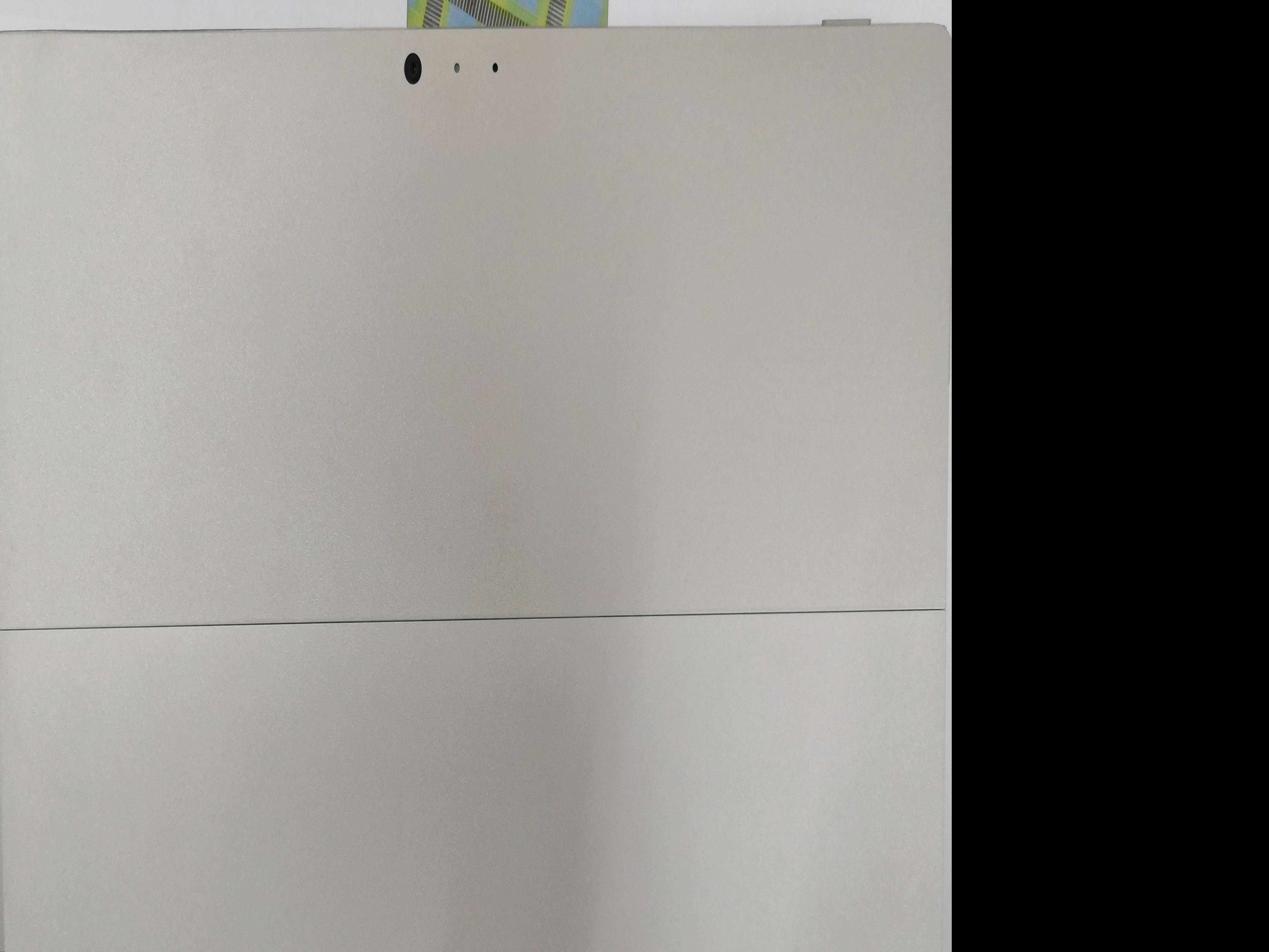 Surface Pro 3 (Category: Windows) located in Puchong. Submitted by greteoh (Listing ID 267991106, Image 2). Description: Look like new with box Sealed new type cover, never use. Brand: Microsoft Model: Surface Pro 3 (1631) Processor: Intel Core i5 Storage: 128GB Memory: 8 GB Screen : 12 inch full HD with screen protector. Condition : 9.5/10 Price still can nego. COD are welcomed.
