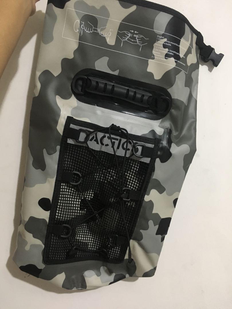 Tactics Pro Dry Bag, Hobbies & Toys, Travel, Travel Essentials