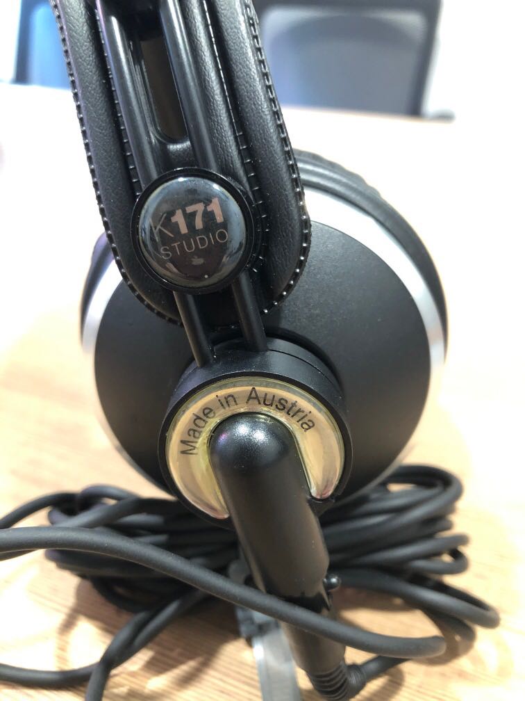Akg best sale k171 studio