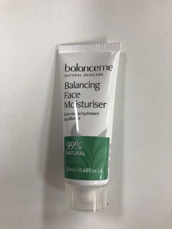 balance me balancing face moisturiser