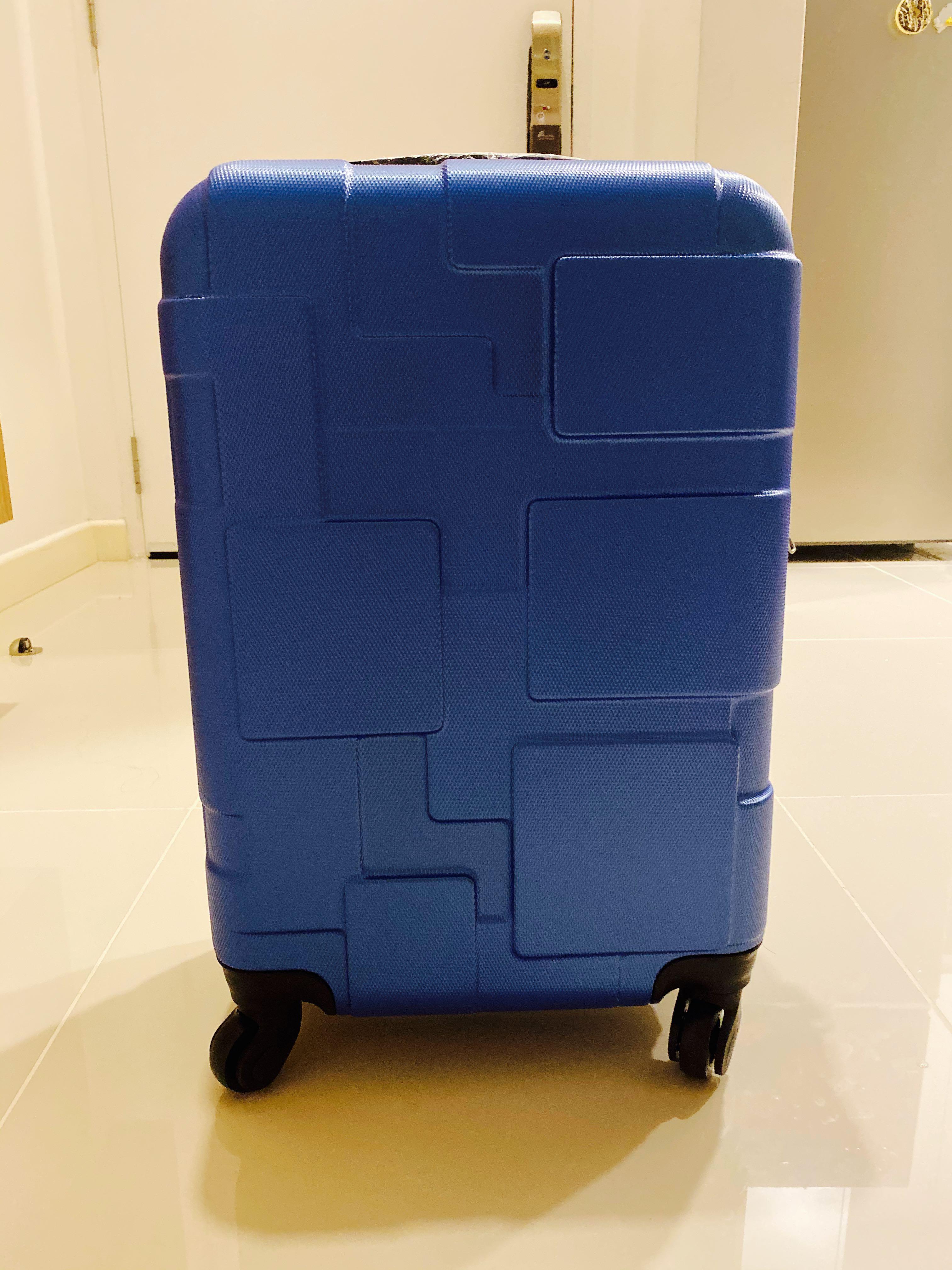 barry smith 20 luggage bag