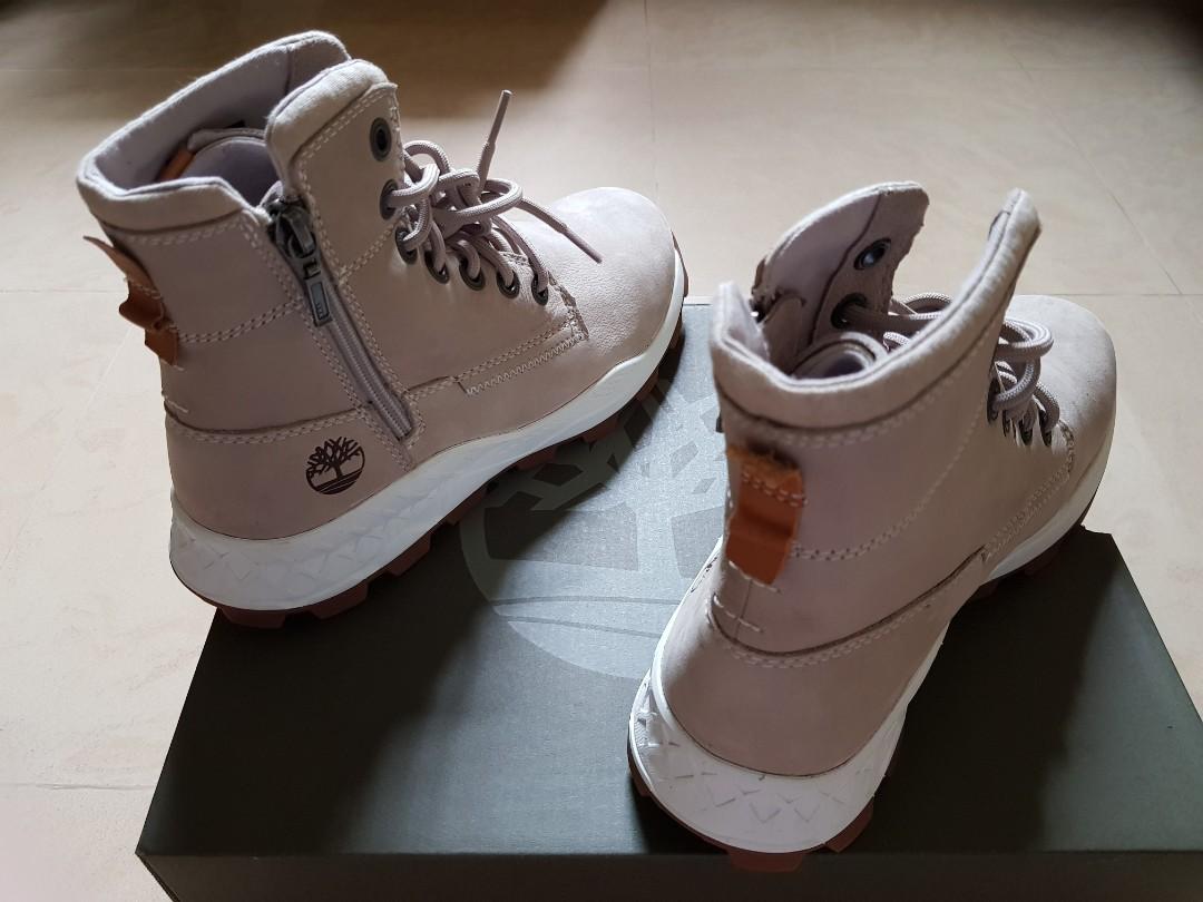 BNIB Timberland Brooklyn Side Zip Boots Men s Fashion Footwear Boots on Carousell