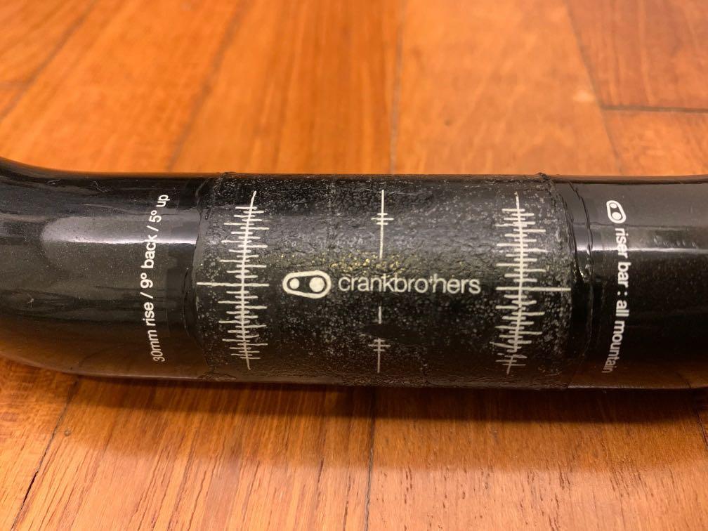 Crank brothers Iodine carbon handlebar, Sports Equipment, Bicycles