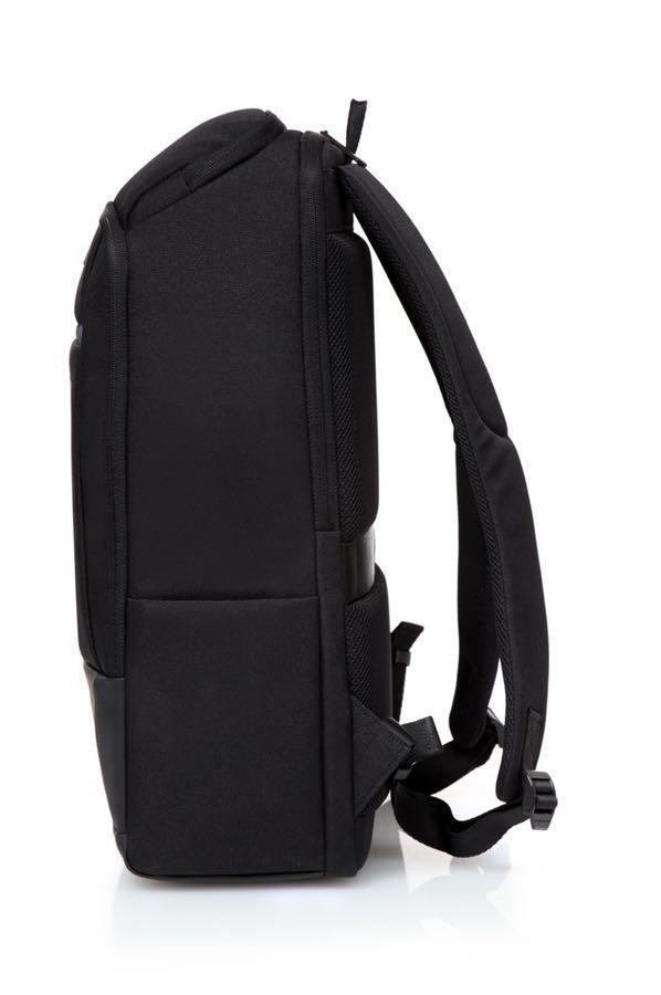 New black Samsonite Bredle 15.6 Laptop Backpack with Tablet Pocket Computers Tech Parts Accessories Laptop Bags Sleeves on Carousell