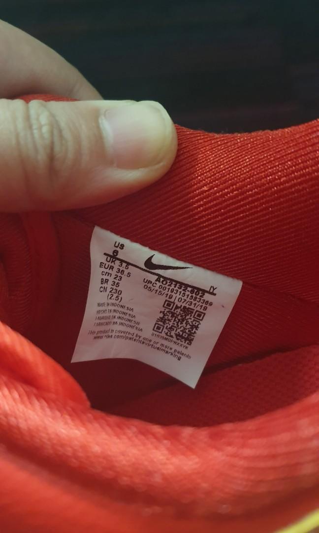 nike air force 1 essential icon clash