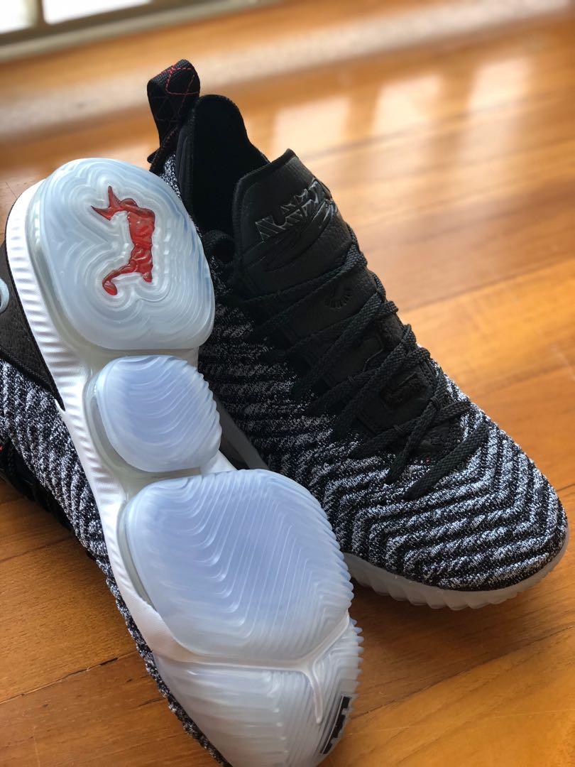 Lebron 16 oreo on feet on sale