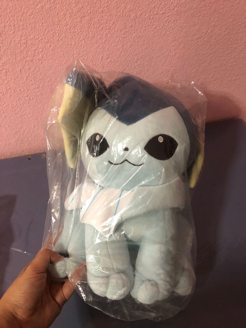 Pokémon - eevee evolution?! (Category: Plushies & Soft Toys) located in Singapore. Submitted by iicylim (Listing ID 268063196, Image 1). Description: Brand new in plastic wrapper Caught from claw machine.