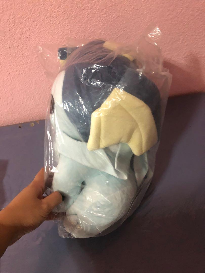 Pokémon - eevee evolution?! (Category: Plushies & Soft Toys) located in Singapore. Submitted by iicylim (Listing ID 268063196, Image 2). Description: Brand new in plastic wrapper Caught from claw machine.