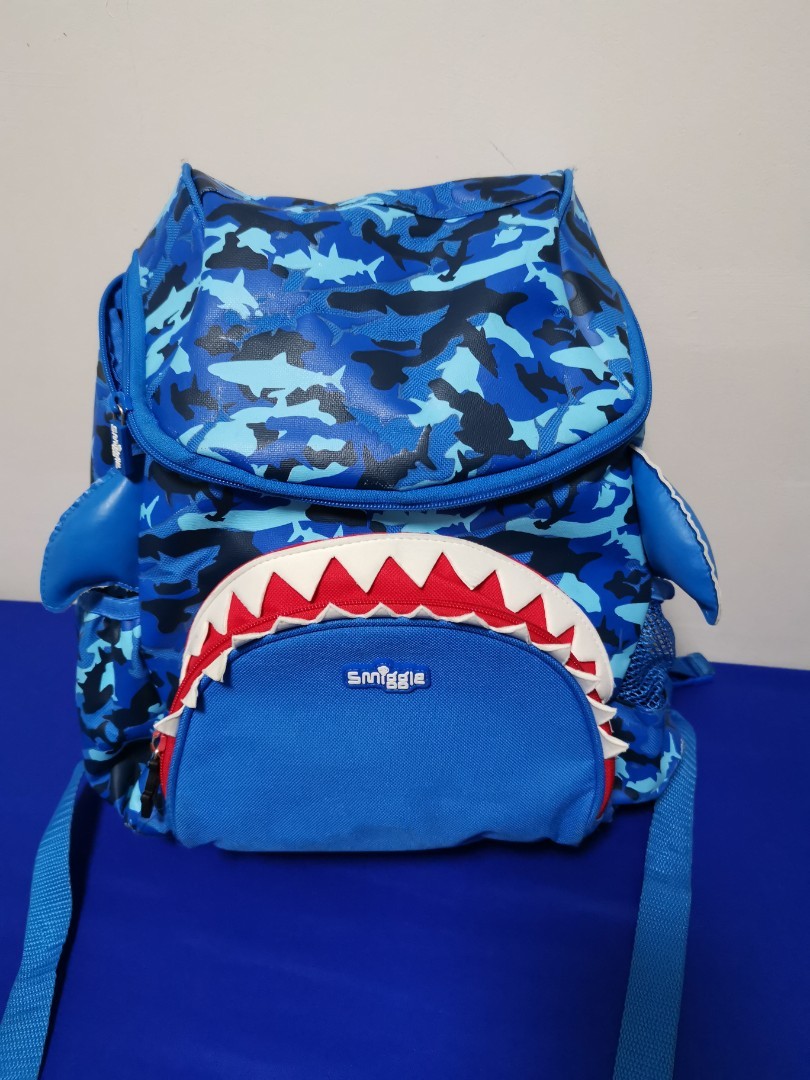 Smiggle online shark backpack