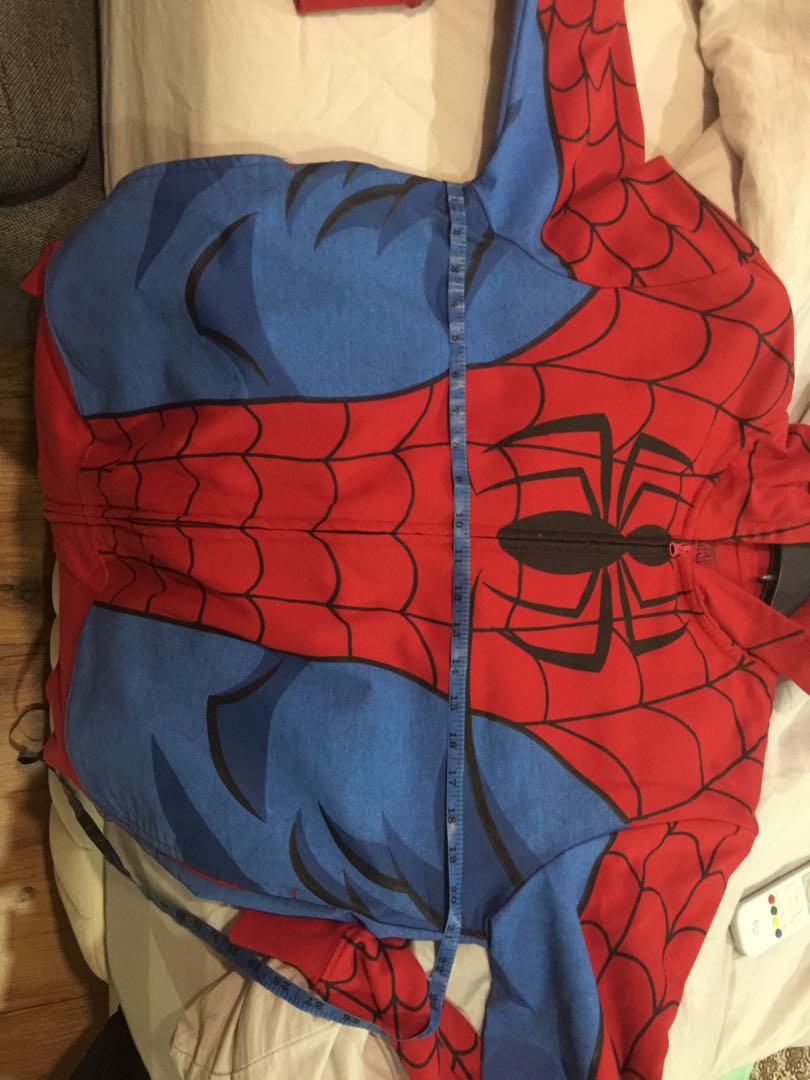 Spiderman Hoodie Zara HnM Uniqlo, Men's Fashion, Tops & Sets, Tshirts ...