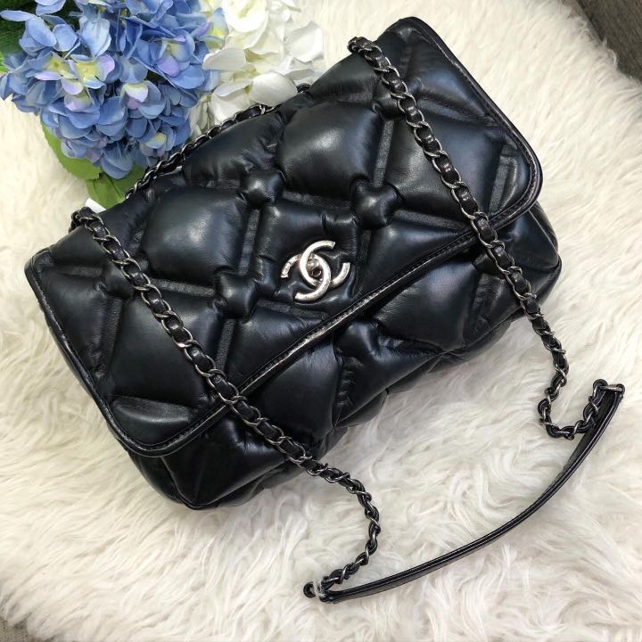 Chanel Black Bubble Chesterfield Flap Bag – Oliver Jewellery
