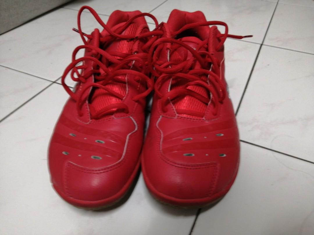 Yonex Badminton Shoe, Sports Equipment, Sports & Games, Racket & Ball