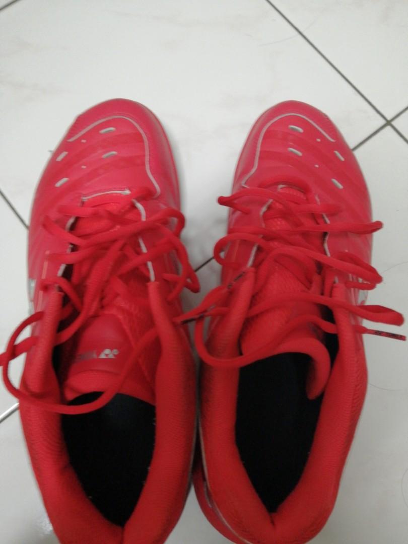 Yonex Badminton Shoe, Sports Equipment, Sports & Games, Racket & Ball