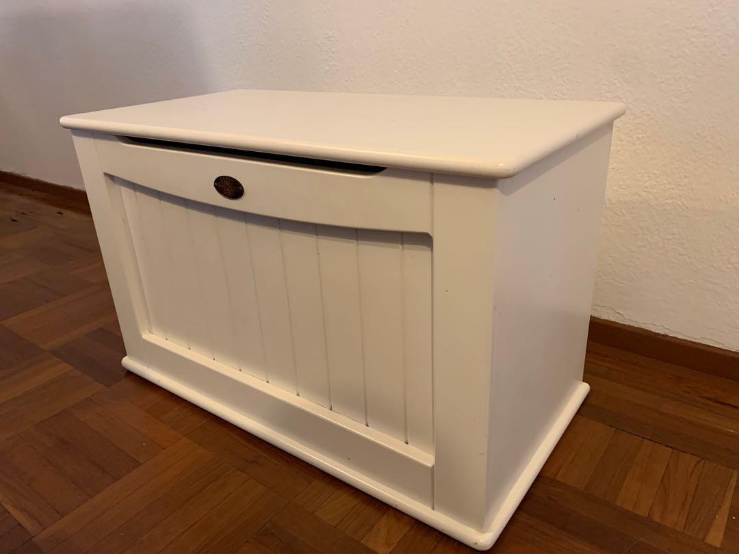 Boori top toy chest