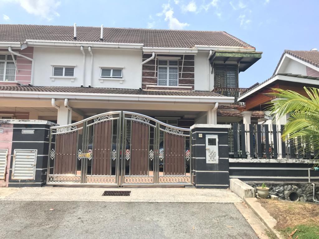 Extended Double Storey Semi D Bandar Seri Putra Bangi Freehold