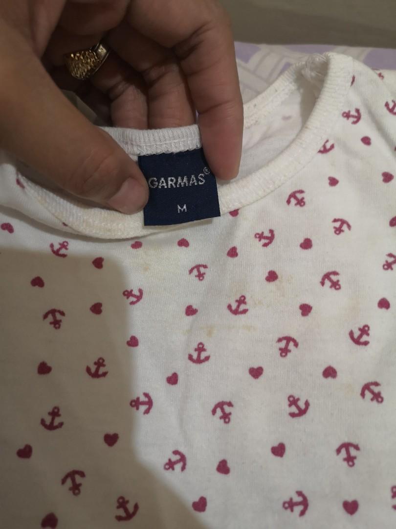 Garmas Printed Shirt M (Category: Babies & Kids Fashion) located in Pasig City. Submitted by aronlinebazaar (Listing ID 268307573, Image 3). Description: Garmas Shirt Medium on Tag Can fit 2y/o 3 if petite With slight stain due to storage as seen on photo but can be washed. Seldom used..