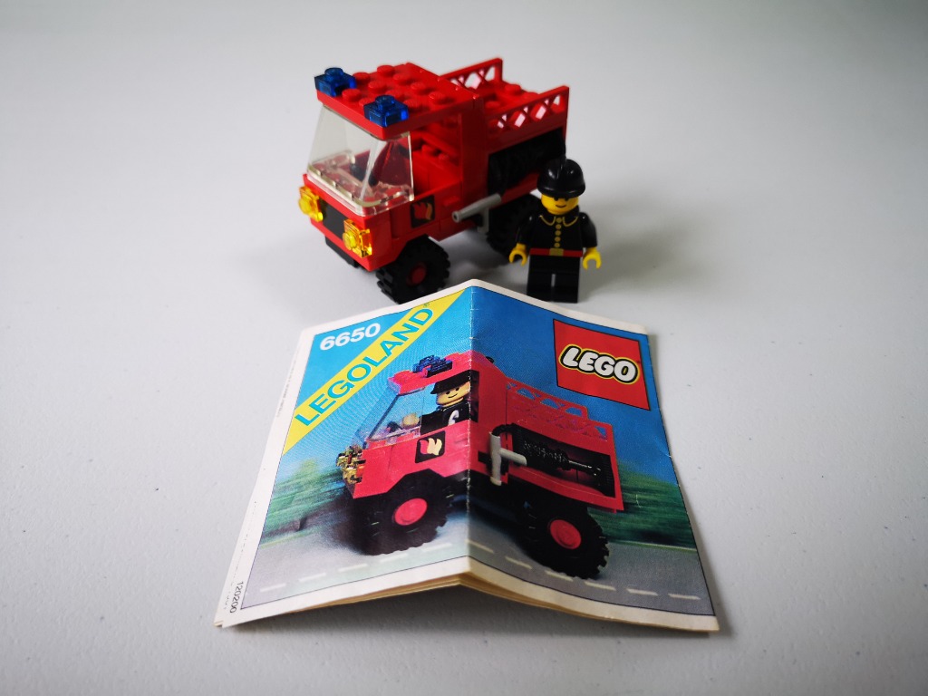 LEGO 6650 Fire and Rescue Van