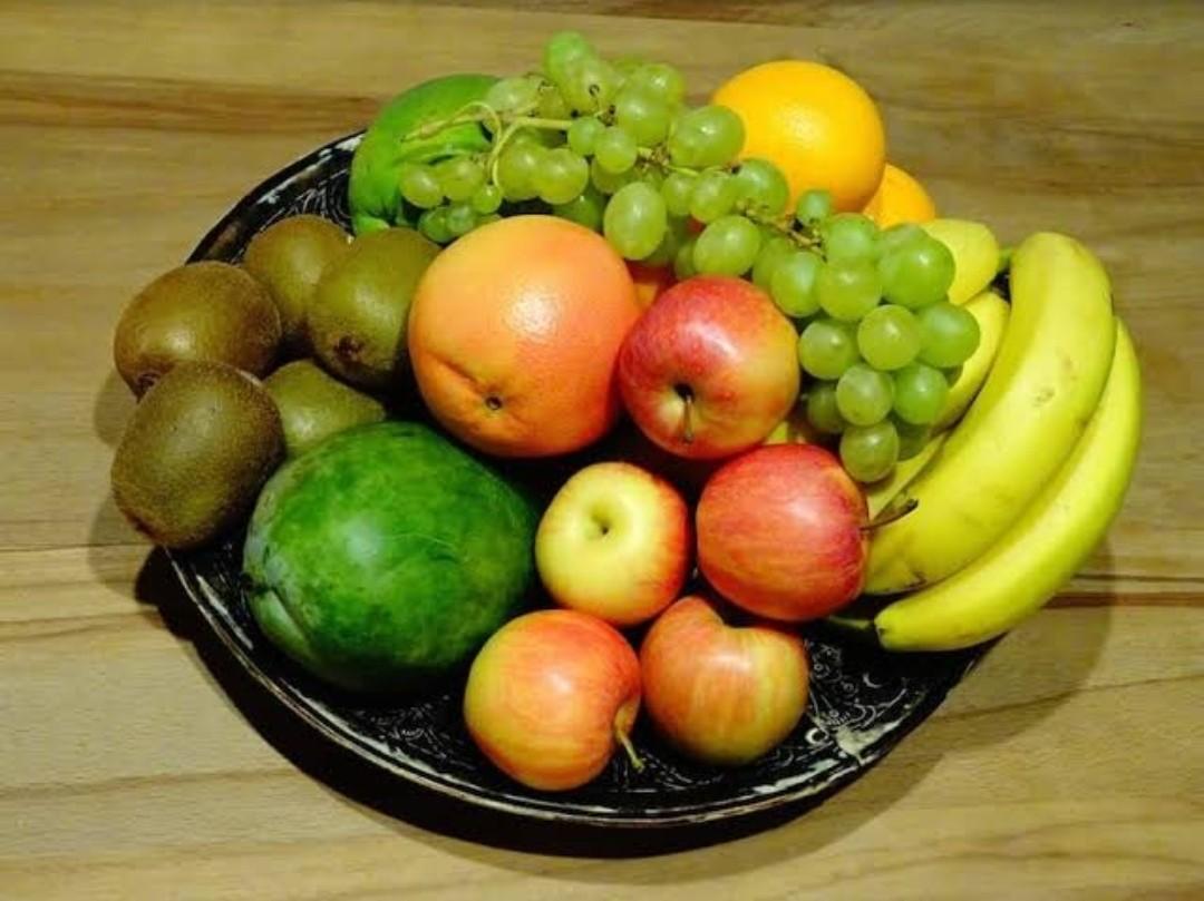New Year Fruit Baskets (Category: Gift Baskets & Hampers) located in Quezon City. Submitted by rodriguezldf.1 (Listing ID 268228527, Image 2). Description: BASKET 1 (Dec 29-31) Prosperous New Year Fruits! 12 kinds + 1 free Prosperous fruits Php 900 BASKET 2 (Dec 23-31) 7th Heaven Fruits Basket 7 kinds of Heavenly fruits Php 600 Hassle Free! Good Quality! Freshness Guarantee! ☑️free delivery within Metro Manila ☑️Delivery on Dec 28-29 ☑️sa mga wor