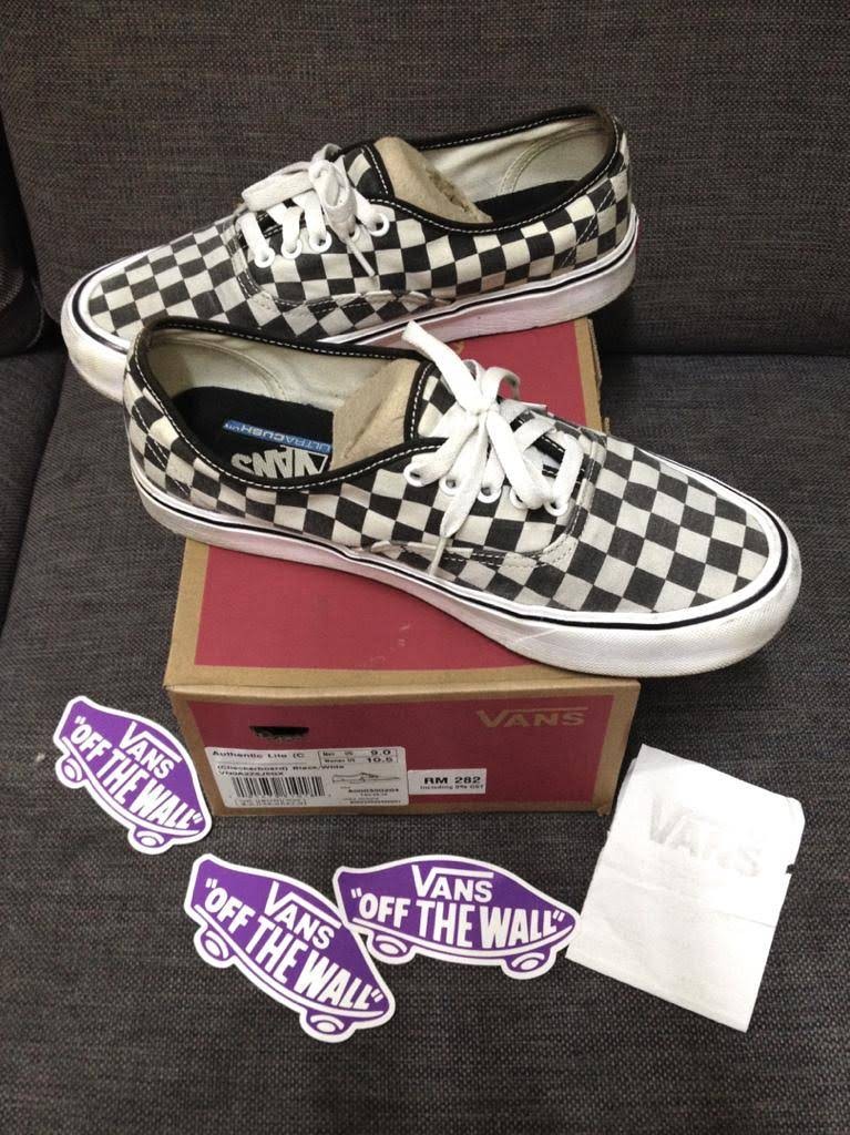 vans authentic cushion