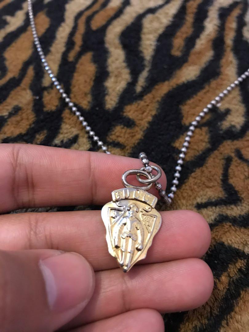 Gucci knight clearance pendant