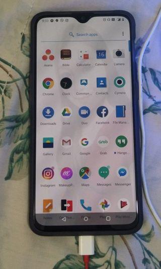 OnePlus 6T - Lady Owned