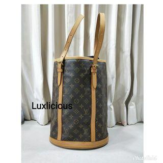❌SOLD❌Authentic Louis Vuitton GM  Bucket Bag GM Monogram