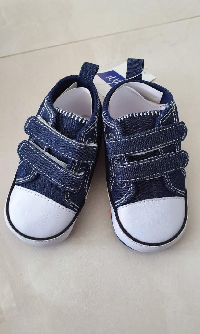 gap baby boy shoes