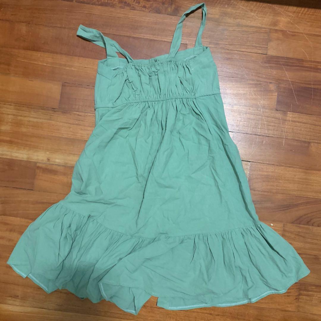Baby green dress, Women's Fashion, Dresses & Sets, Dresses on Carousell