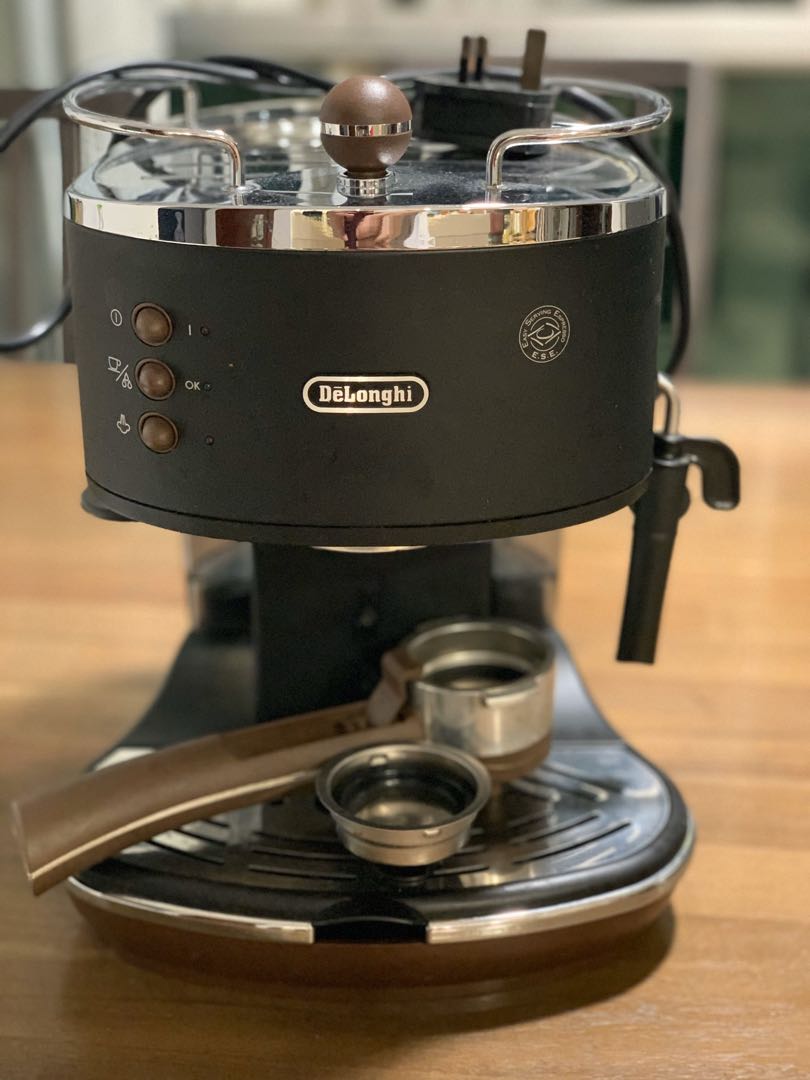 Delonghi Icona Pump Espresso Coffee Machine, TV & Home Appliances