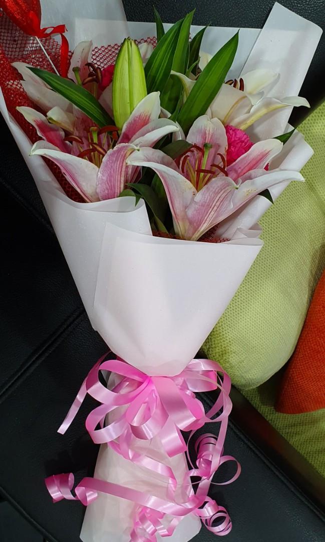 Fresh Lily Bouquet, Design u0026 Craft, Others on Carousell