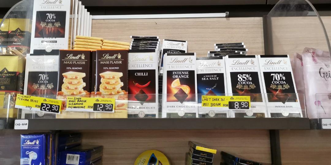 Langkawi Chocolate, Food & Drinks, Packaged & Instant Food on Carousell