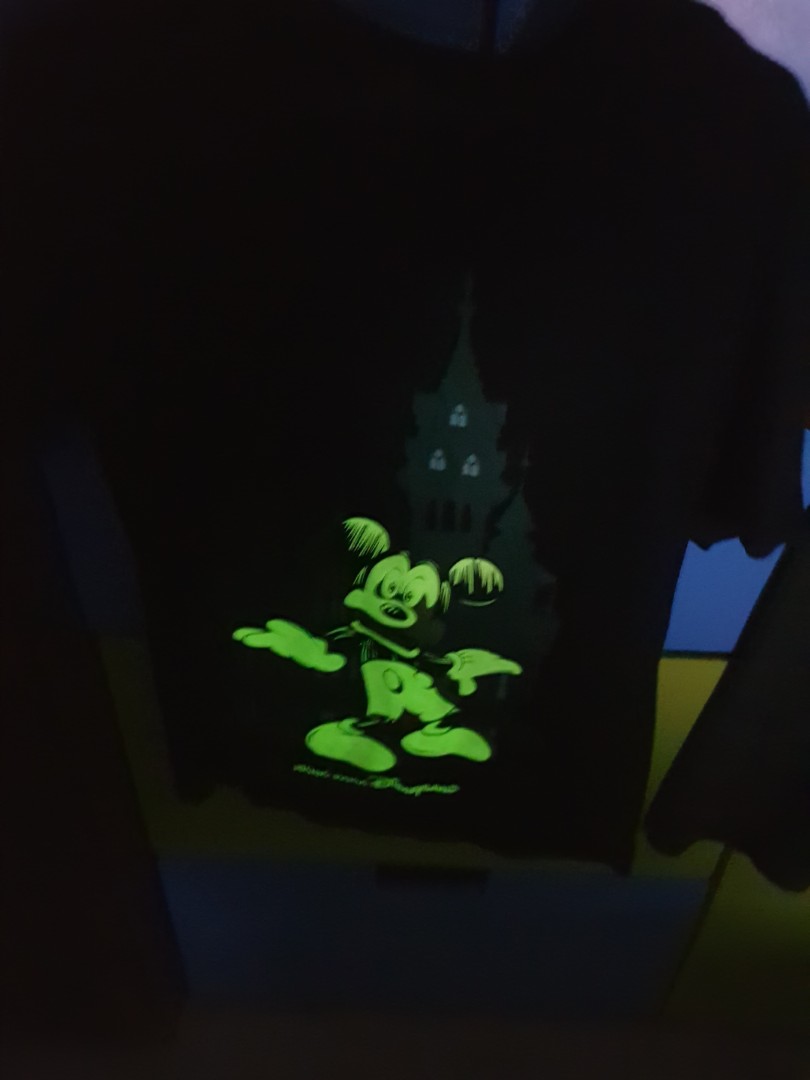 Mickey mouse glow in the dark tee, Men 