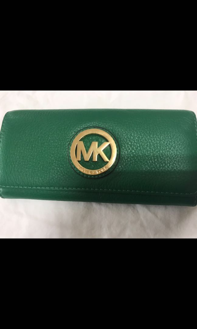 mk green wallet