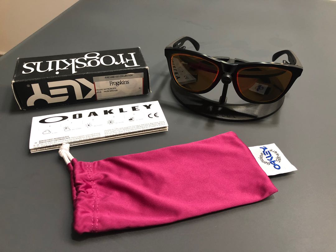 Oakley Frogskins Fire Ice Collection Women s Fashion Watches