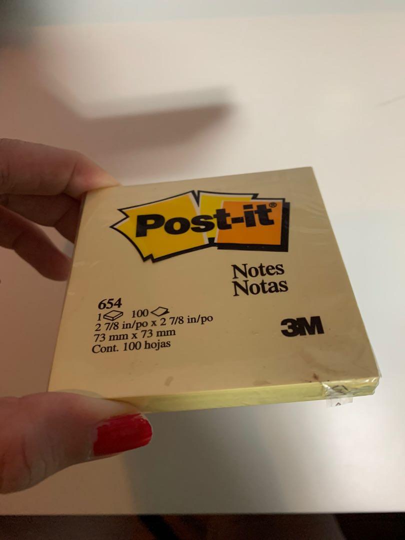Post-it Notes (Category: Assessment Books) located in Singapore. Submitted by euinnn (Listing ID 268482373, Image 1). Description: New. .