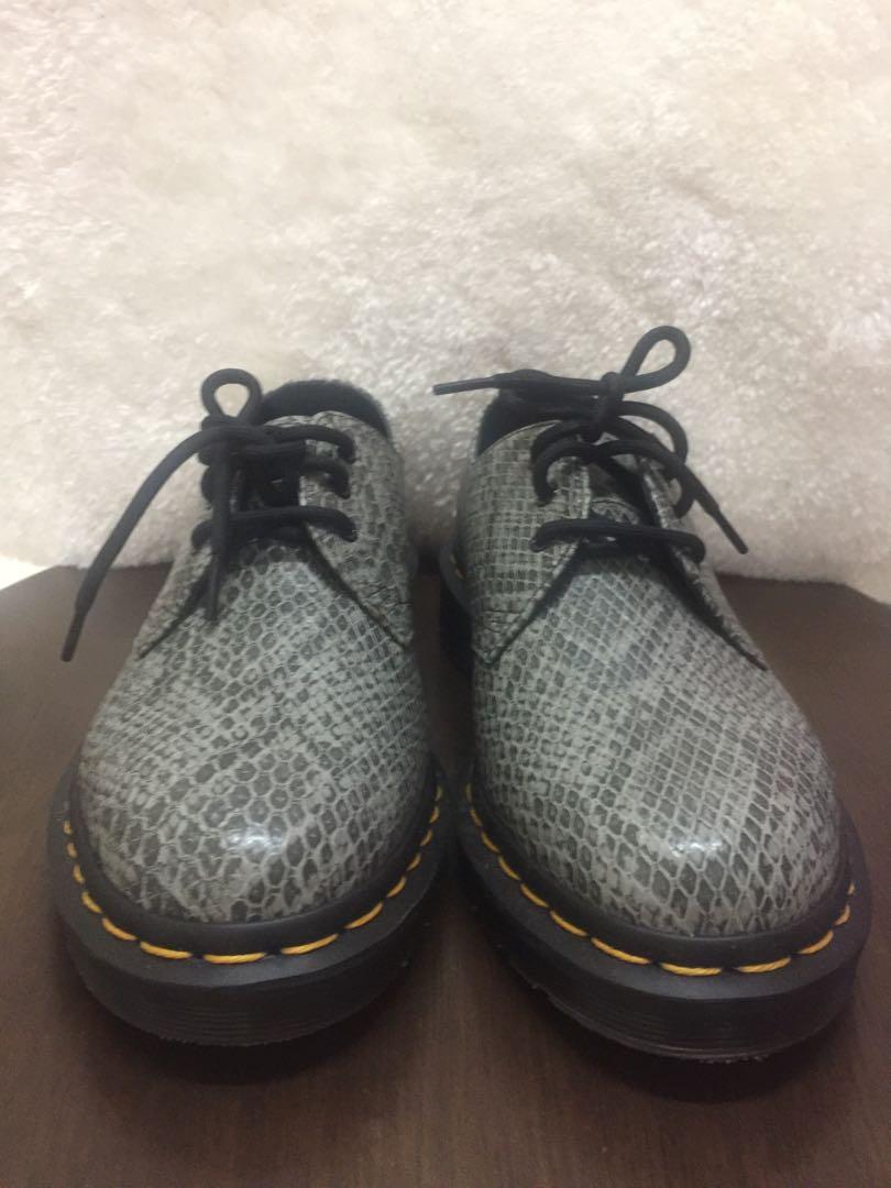 dr martens 38 5