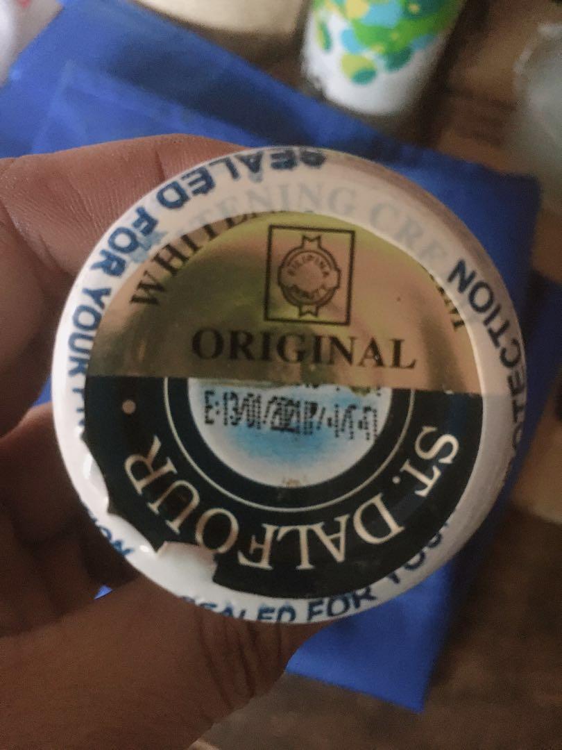 St. Dalfour Red M Logo (Category: Face Care) located in Manila. Submitted by terefficstuffs (Listing ID 268397894, Image 2). Description: .
