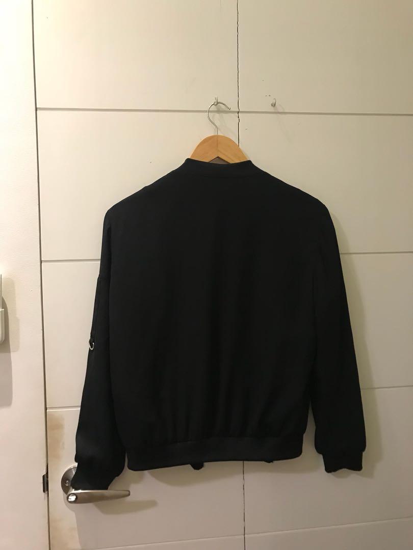 Zara Black Bomber Jacket, Women's Fashion, Coats, Jackets and Outerwear