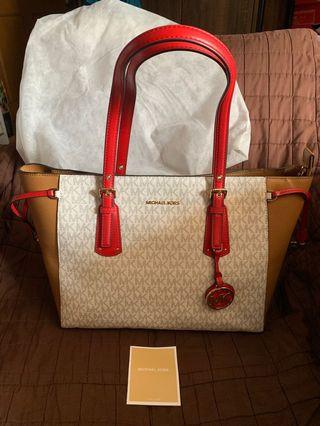 Michael Kors Logo Tote Bag View All Michael Kors Logo Tote Bag Ads In Carousell Philippines
