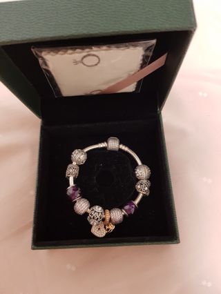 (Category: ) located in . Submitted by lissydress (Listing ID 189182366, Image 1). Description: .
