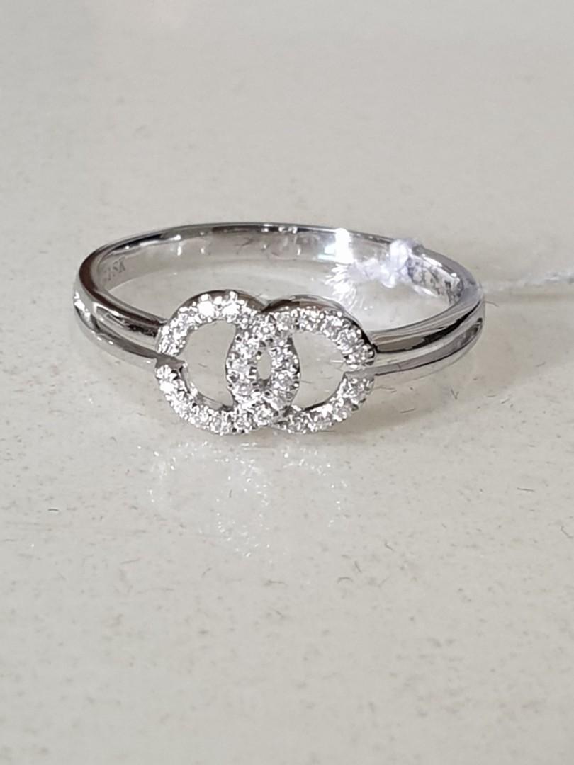 Genuine diamond top rings for sale